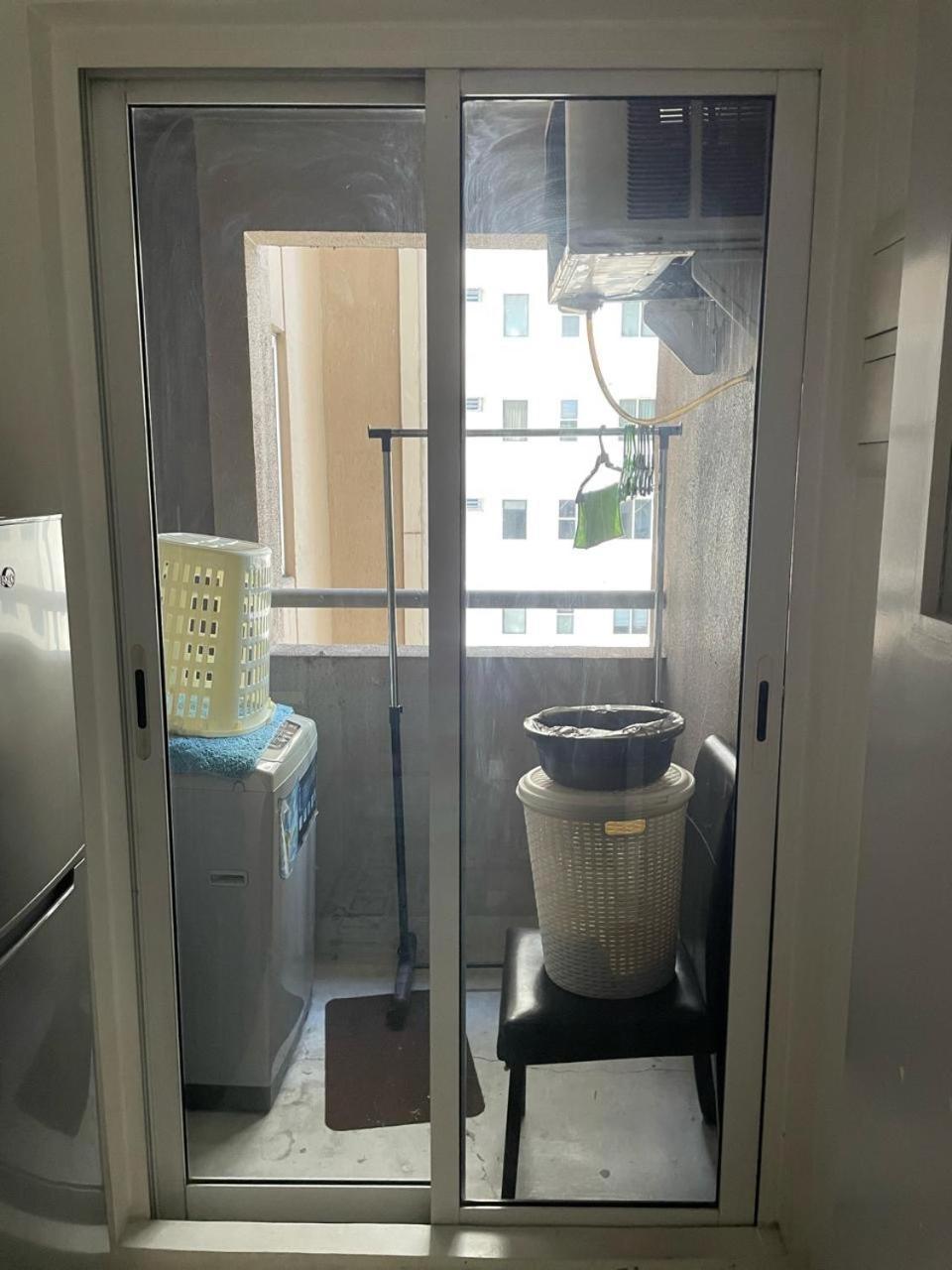 Cozy 2-Bedroom At South Of Market Soma Bgc Near Sm Aura, Market! Market! & Bonifacio High Street Тагиг Экстерьер фото