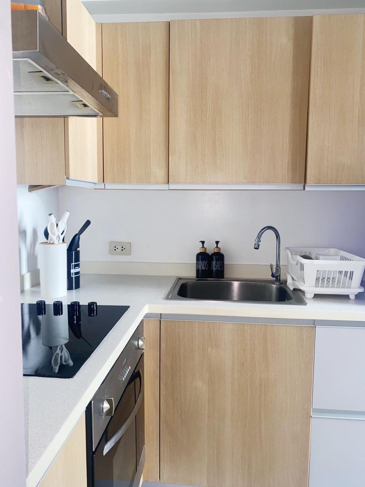 Cozy 2-Bedroom At South Of Market Soma Bgc Near Sm Aura, Market! Market! & Bonifacio High Street Тагиг Экстерьер фото