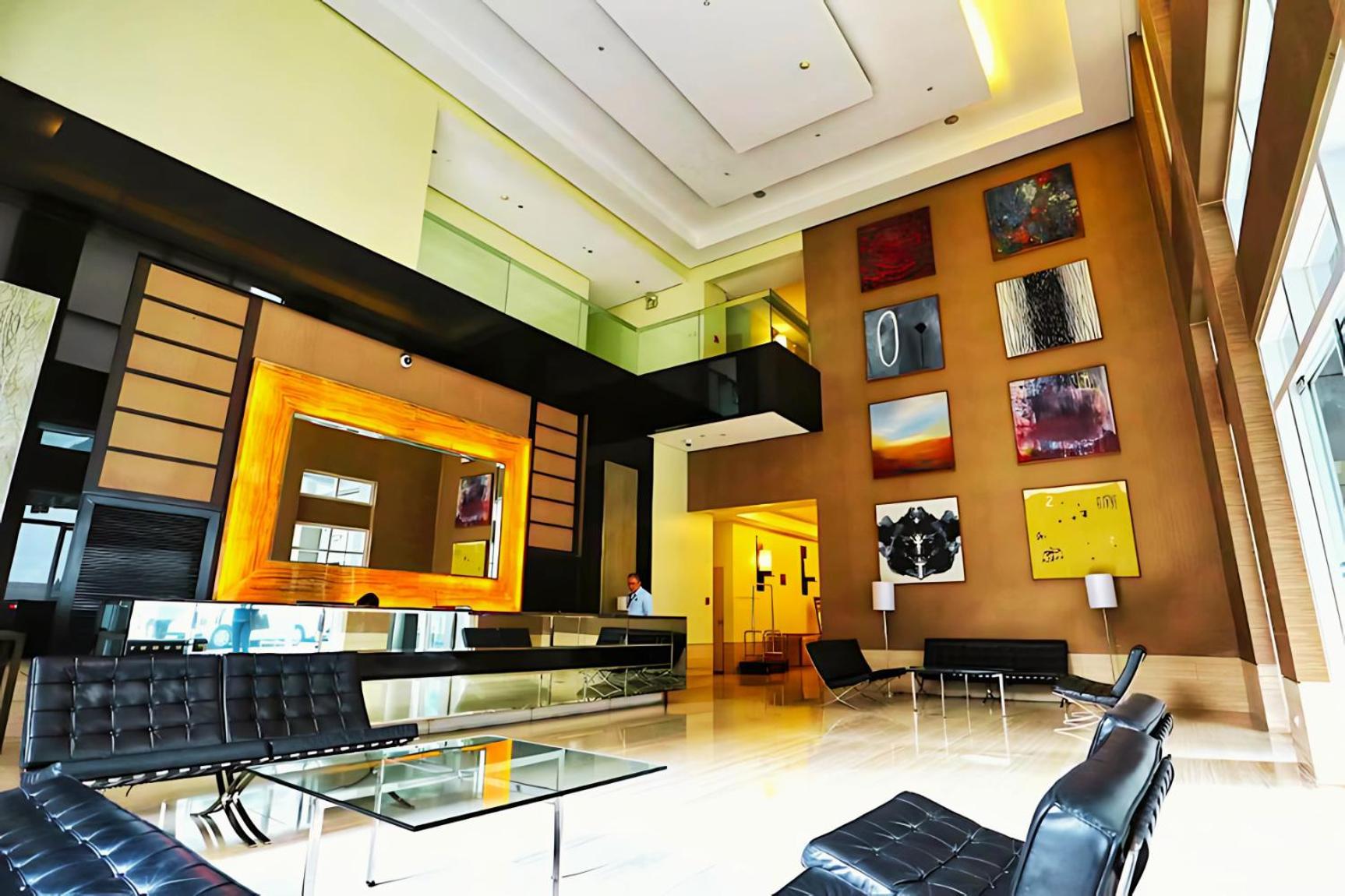 Cozy 2-Bedroom At South Of Market Soma Bgc Near Sm Aura, Market! Market! & Bonifacio High Street Тагиг Экстерьер фото