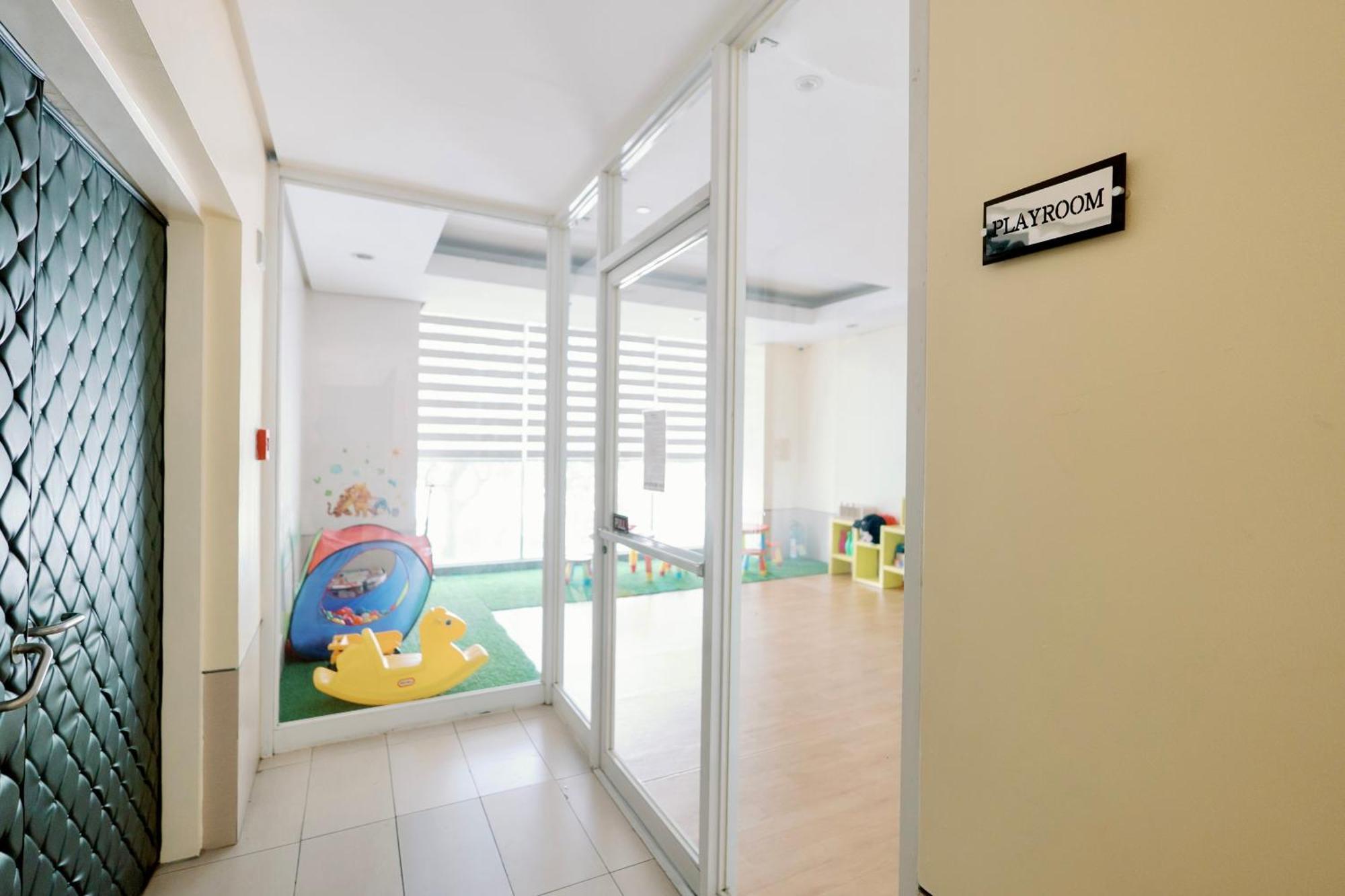 Cozy 2-Bedroom At South Of Market Soma Bgc Near Sm Aura, Market! Market! & Bonifacio High Street Тагиг Экстерьер фото