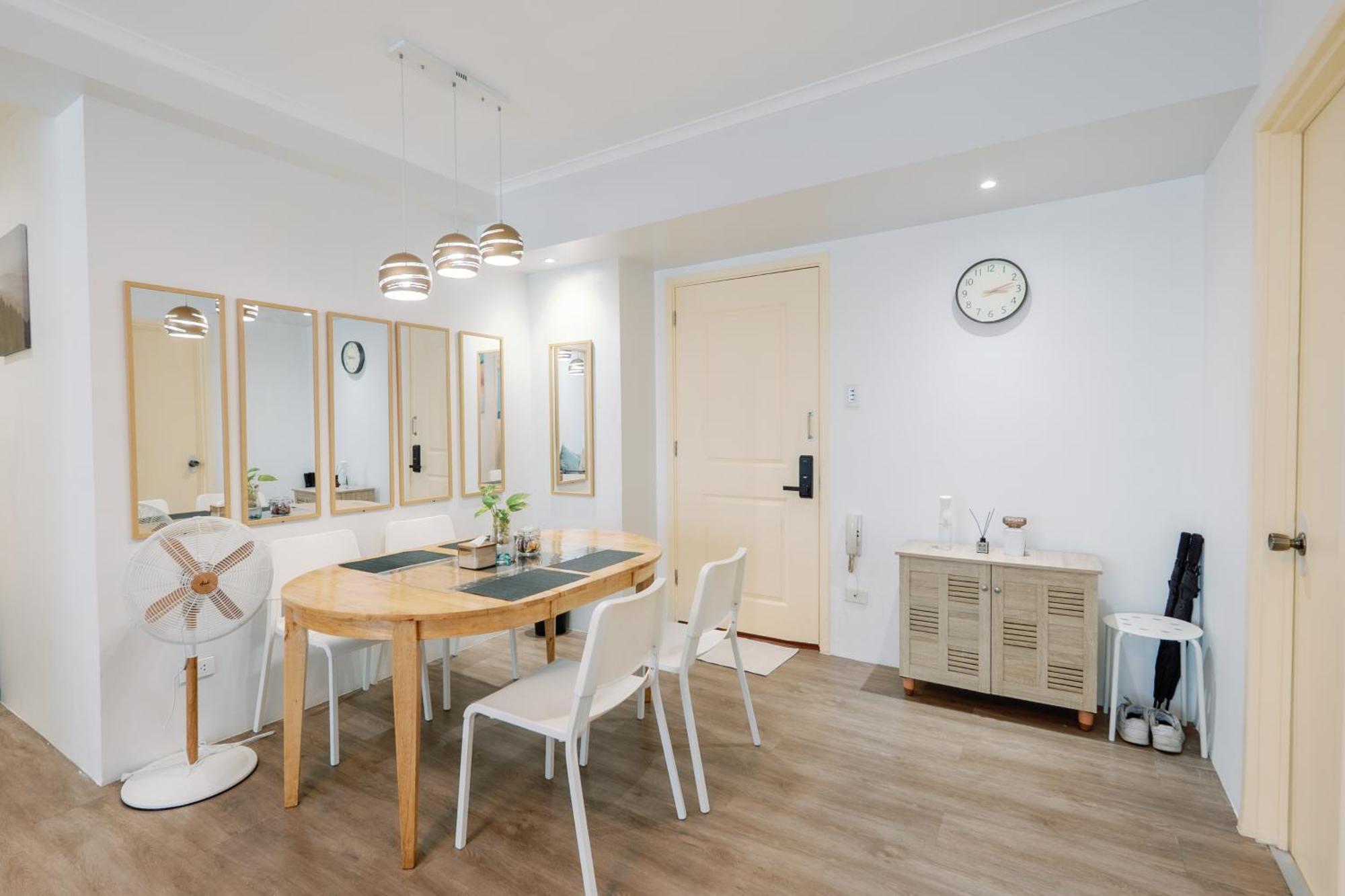 Cozy 2-Bedroom At South Of Market Soma Bgc Near Sm Aura, Market! Market! & Bonifacio High Street Тагиг Экстерьер фото