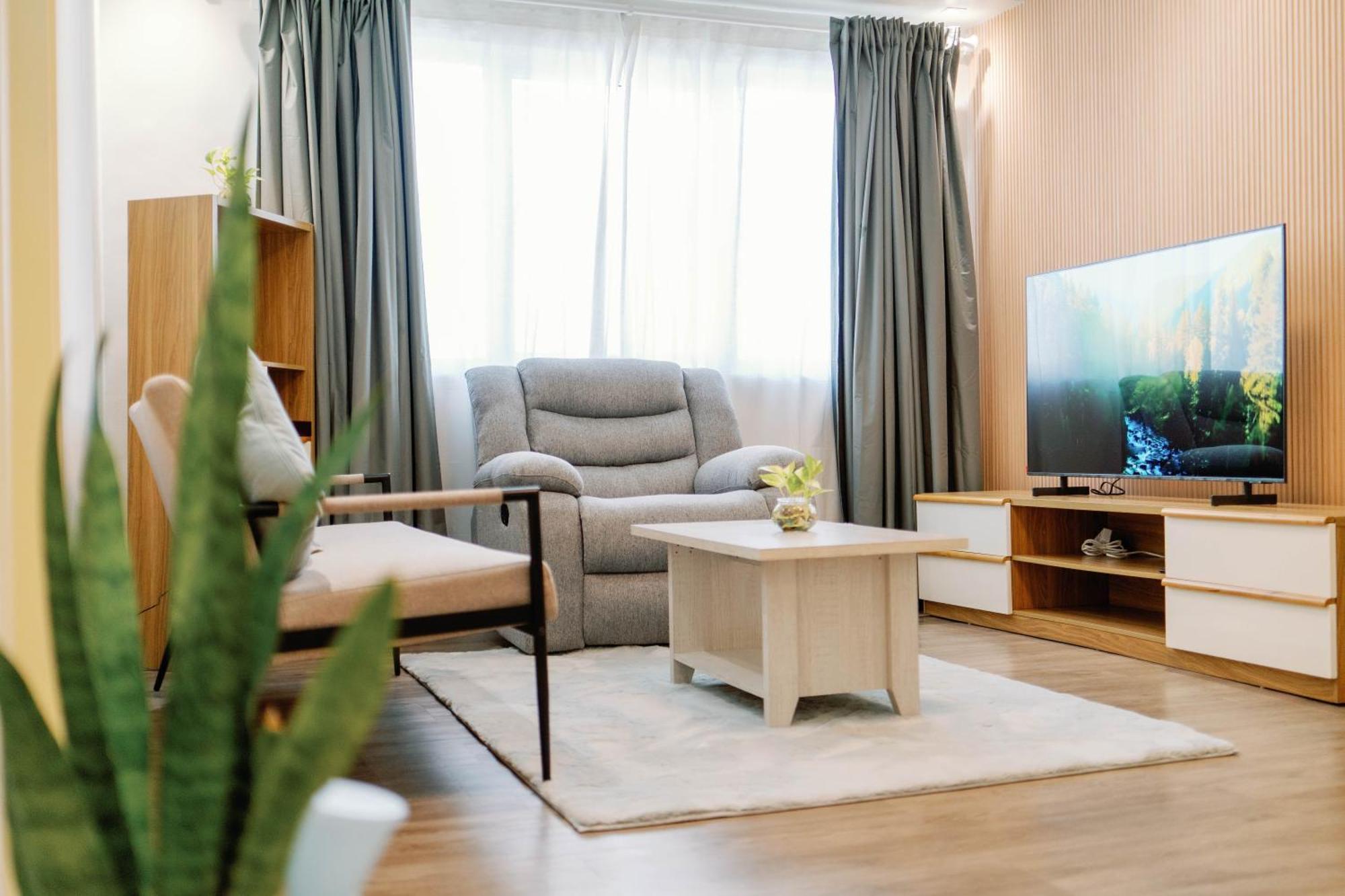 Cozy 2-Bedroom At South Of Market Soma Bgc Near Sm Aura, Market! Market! & Bonifacio High Street Тагиг Экстерьер фото